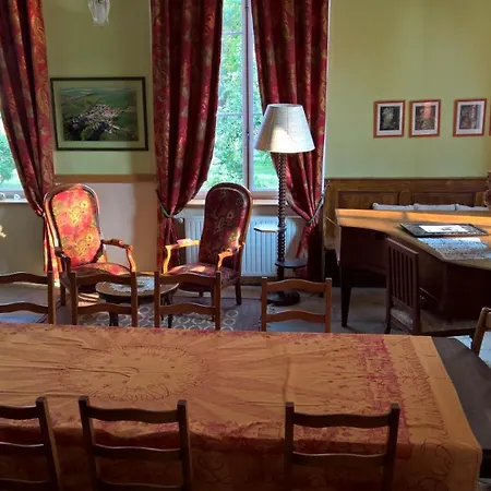 Maison d'hôtes Le Château De 2*