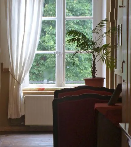 Le Chateau De Penzion Puxe